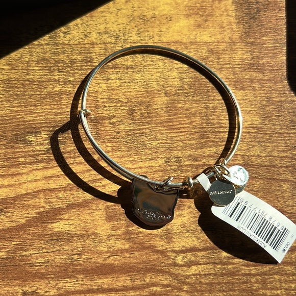 New Meowy Christmas Alex & Ani Bracelet - Picture 2 of 2
